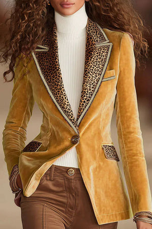 The Hélèna Velvet Blazer