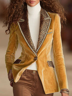 The Hélèna Velvet Blazer