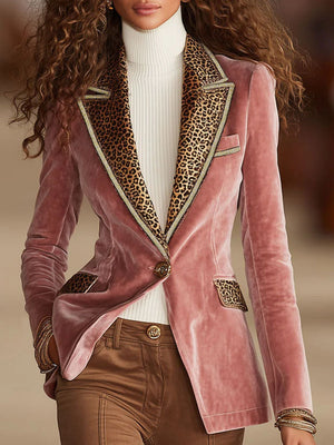 The Hélèna Velvet Blazer