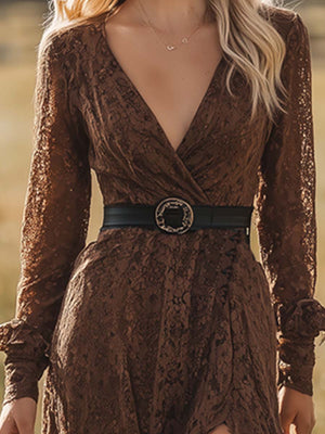 The Mélina Lace Maxi Dress