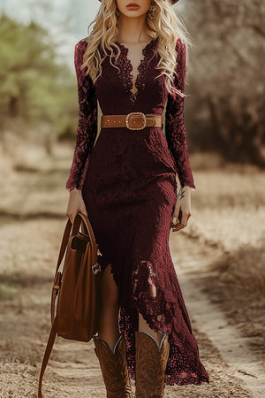 The Léandre Lace Midi Dress