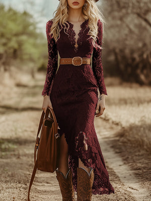 The Léandre Lace Midi Dress