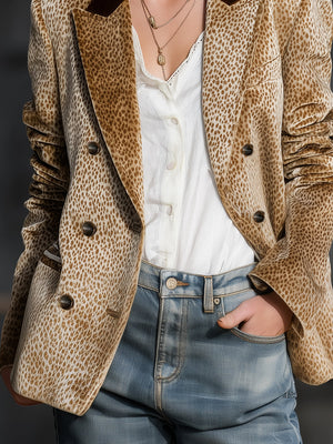 The Héloïse Velvet Blazer