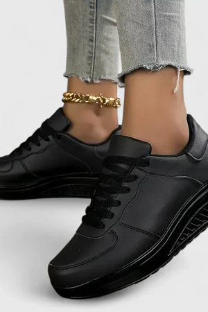 Classic Court Sneakers