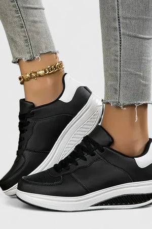 Classic Court Sneakers
