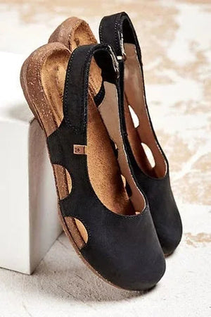 Cushioned Strap Sandals