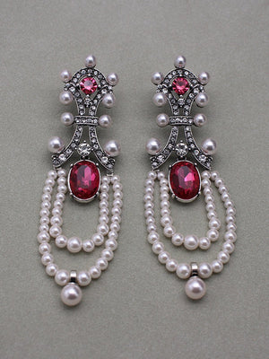 The Maugère Pearl Earrings