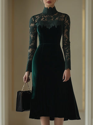 The Camélie Lace Midi Dress