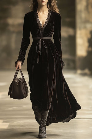 The Amable Lace Maxi Dress