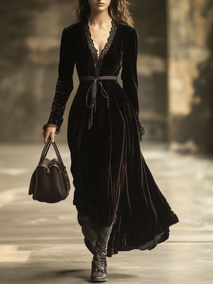 The Amable Lace Maxi Dress